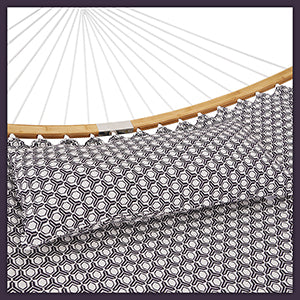 Patio watcher bend hammock jacquard with bamboo